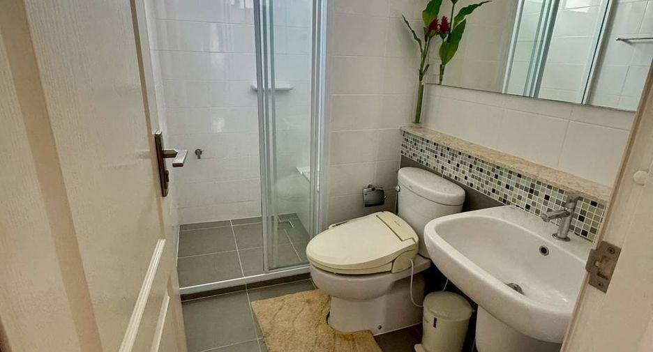 Продажа 5 спальни дом в Mueang Chiang Mai, Чианг Маи