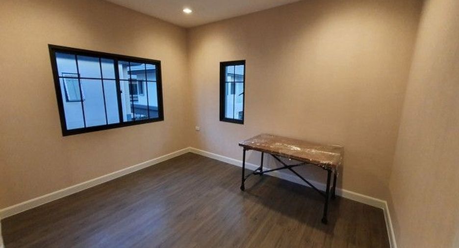 For rent 3 ベッドルーム house in Bang Bua Thong, Nonthaburi