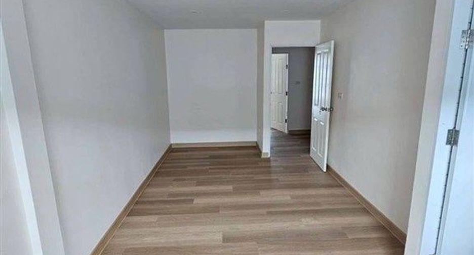 Casa adosada en venta de 2 habitaciones en Khan Na Yao, Bangkok