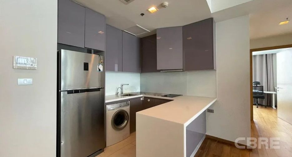 For sale 2 bedrooms condo in Khlong Toei, Bangkok