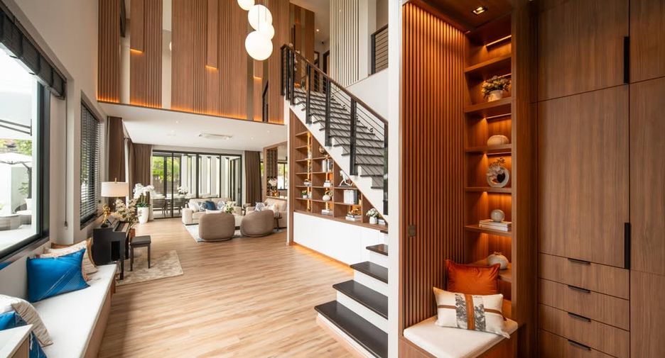 À vendre 5 chambres villa à Hang Dong, Chiang Mai