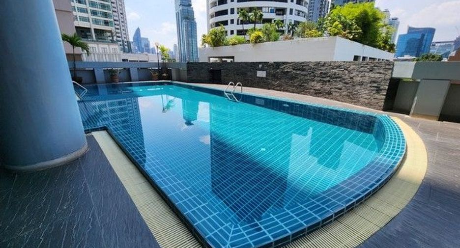 Condo en venta de 4 habitaciones en Watthana, Bangkok