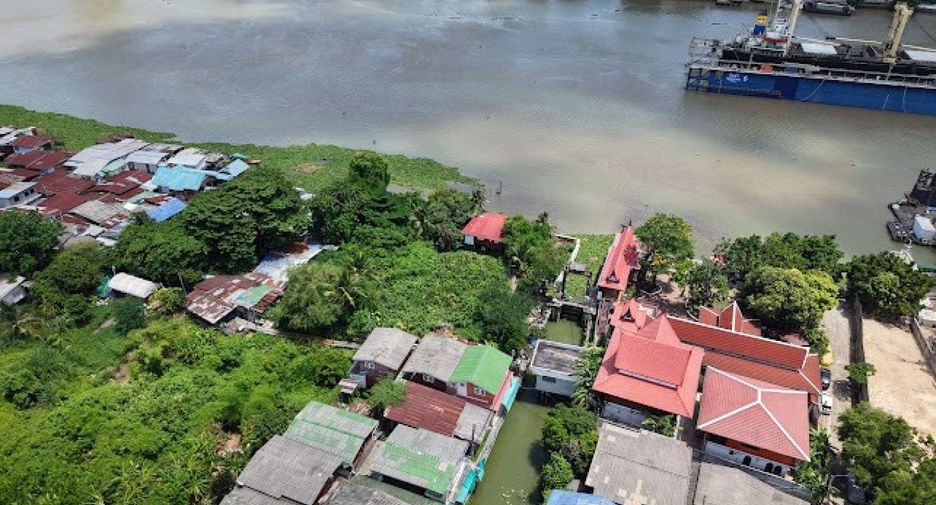 À vendre terrain à Bang Kho Laem, Bangkok