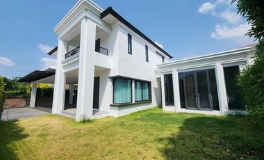 For rent 4 bedrooms house in Bang Khun Thian, Bangkok