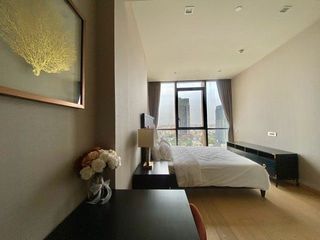 For sale 2 bedrooms condo in Watthana, Bangkok