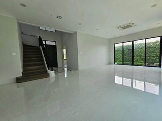出租 4 卧室 独立屋 在 Taling Chan, 曼谷