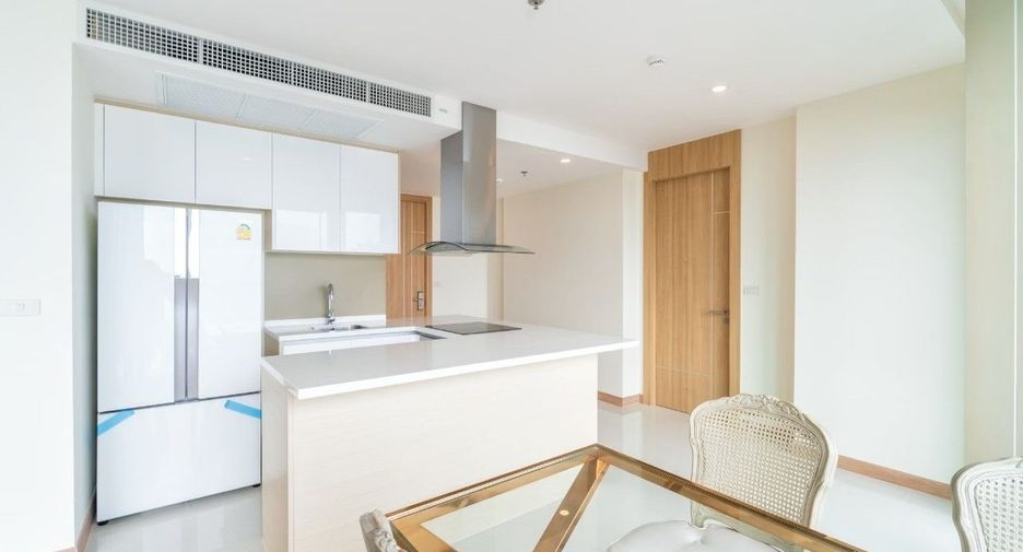 For sale 2 bedrooms condo in Jomtien, Pattaya