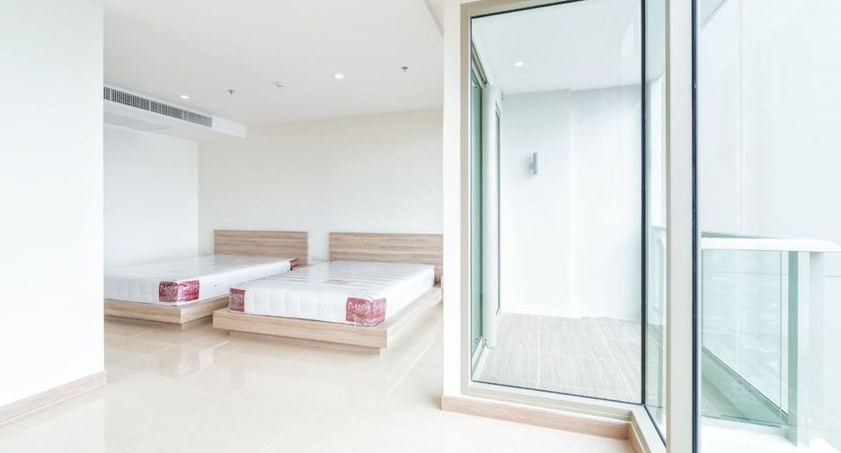 For sale 2 bedrooms condo in Jomtien, Pattaya