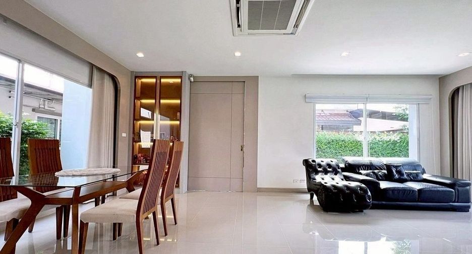 出售 4 卧室 独立屋 在 Pak Kret, Nonthaburi