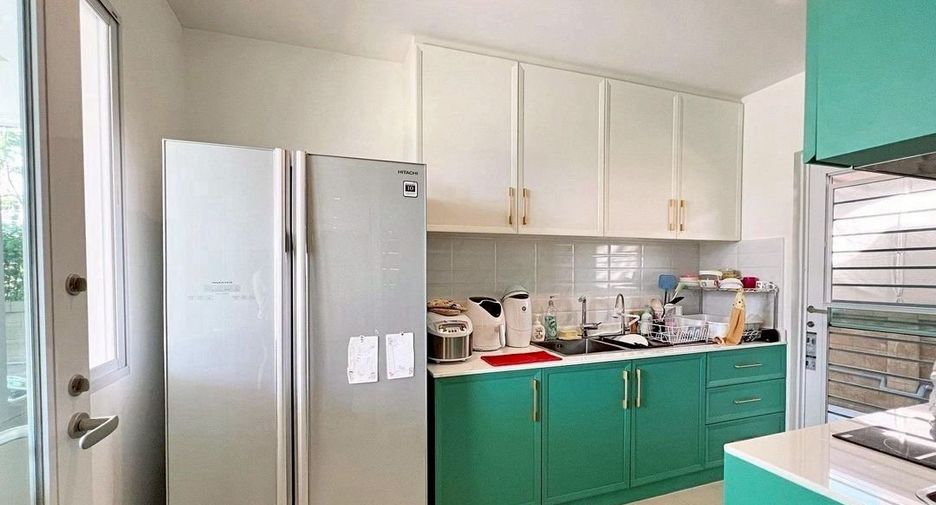出售 4 卧室 独立屋 在 Pak Kret, Nonthaburi