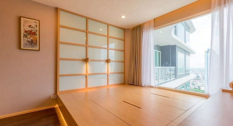 À louer 2 chambres condo à Bang Kho Laem, Bangkok