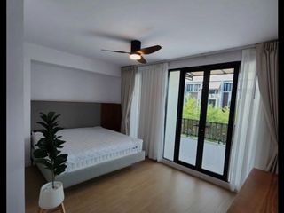 Casa en alquiler de 4 habitaciones en Suan Luang, Bangkok