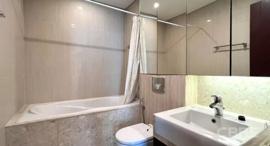 Продажа 4 спальни кондо в Патхум Щан, Бангкок