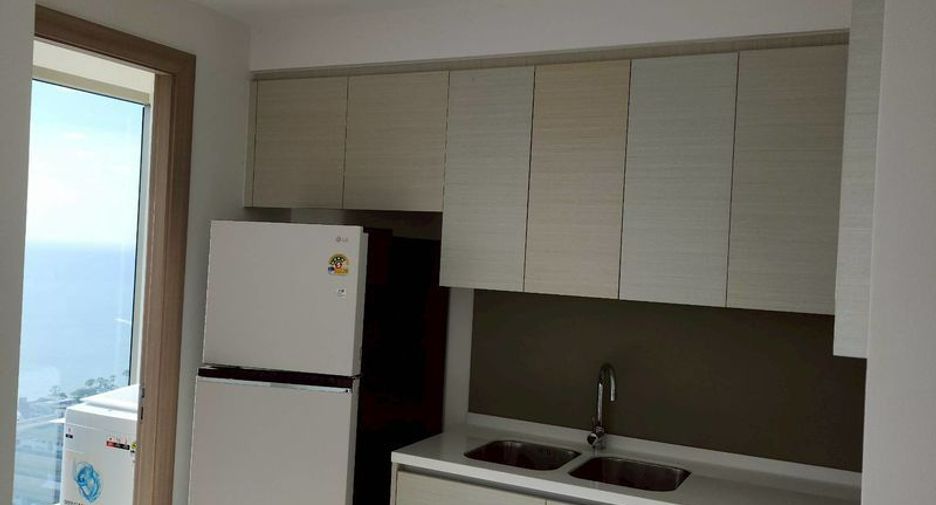 Продажа 2 спальни кондо в Йомтиен, Паттайя