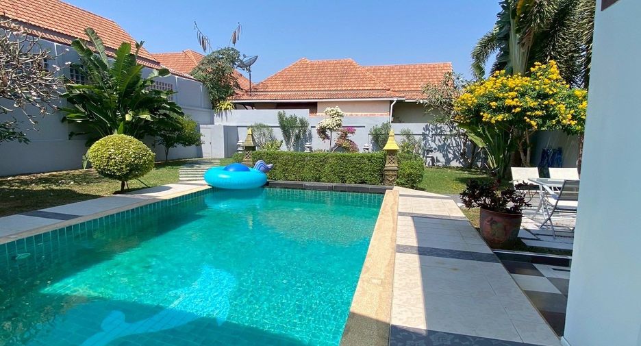 À vendre 3 chambres villa à East Pattaya, Pattaya