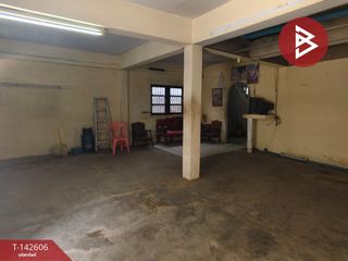 For sale 5 bedrooms house in Mueang Samut Prakan, Samut Prakan