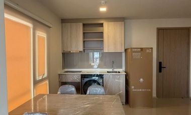 For rent 2 bedrooms condo in Khlong San, Bangkok