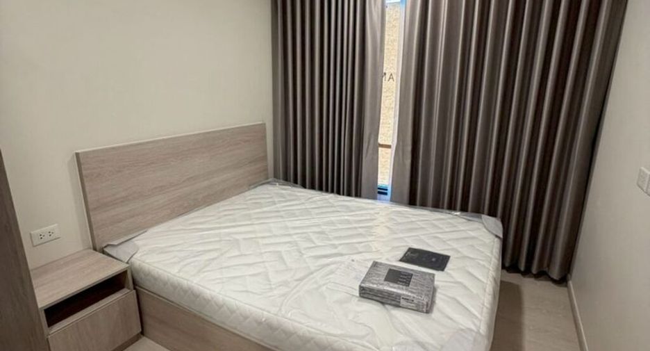 For rent 2 bedrooms condo in Khlong San, Bangkok