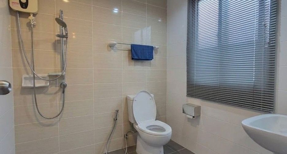 À vendre 3 chambres maison à Ban Bueng, Chonburi