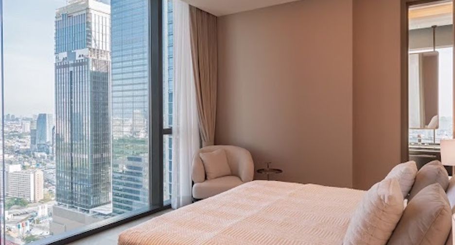 For rent and for sale 2 bedrooms condo in Sathon, Bangkok
