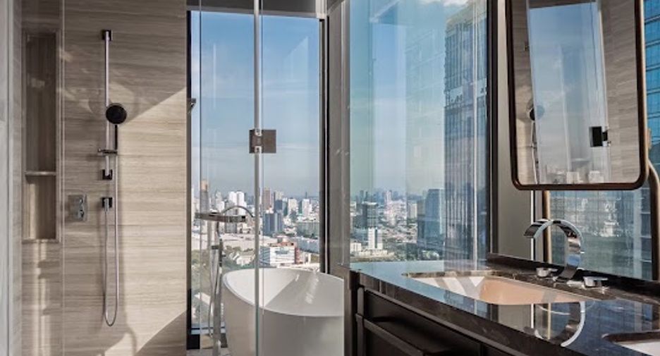 For rent and for sale 2 bedrooms condo in Sathon, Bangkok
