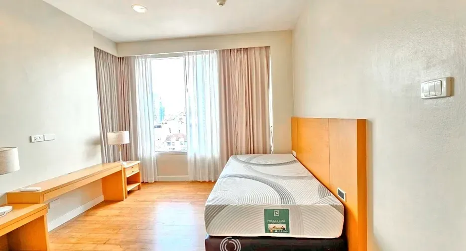 À louer 3 chambres condo à Watthana, Bangkok