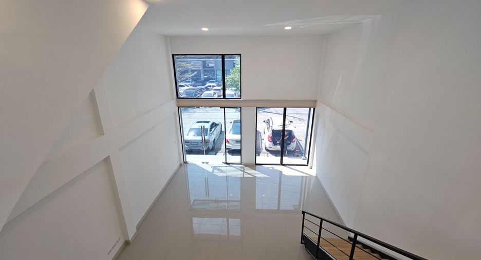 For rent 1 bed townhouse in Bueng Kum, Bangkok