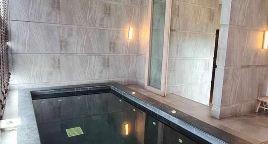 À vendre 1 chambre condo à Si Racha, Chonburi