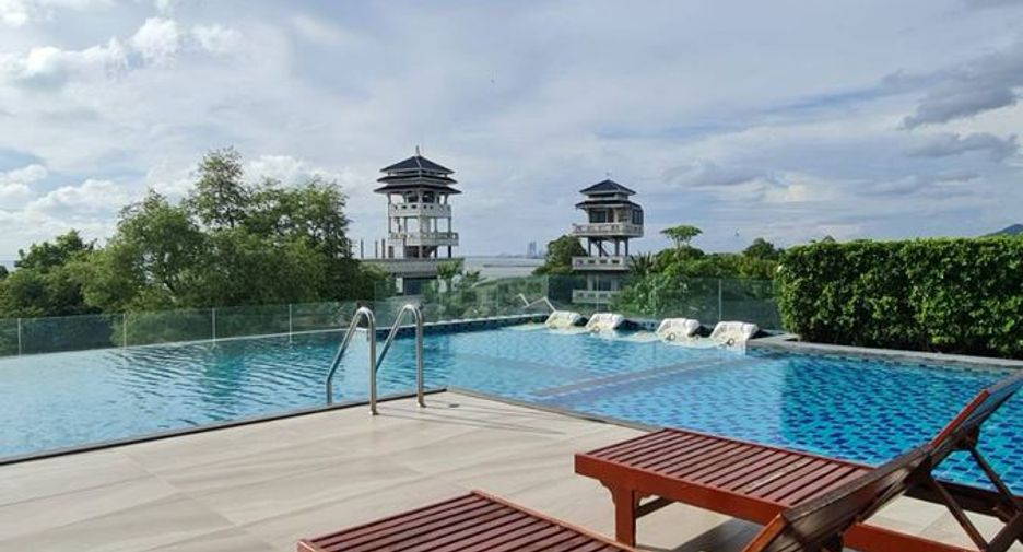À vendre 1 chambre condo à Si Racha, Chonburi