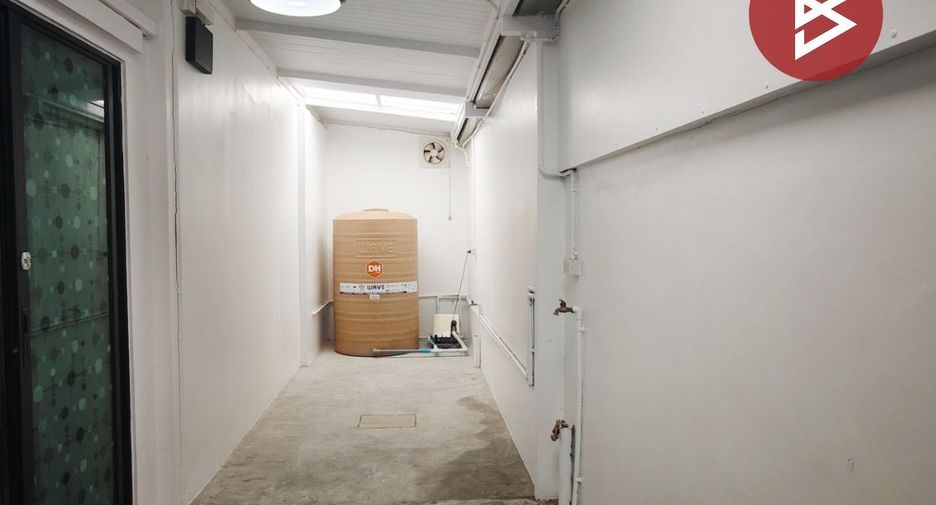 Reihenhaus zum Kauf mit 3 Zimmer in Prawet, Bangkok