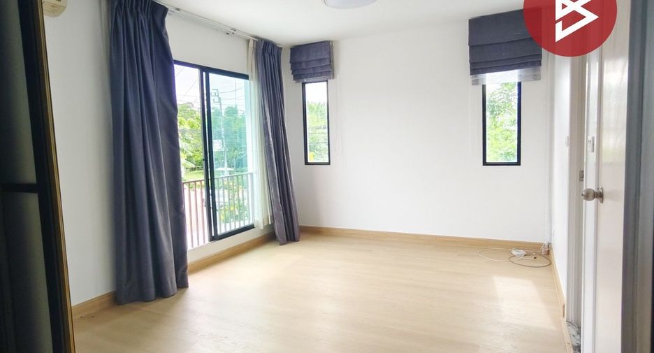 Reihenhaus zum Kauf mit 3 Zimmer in Prawet, Bangkok