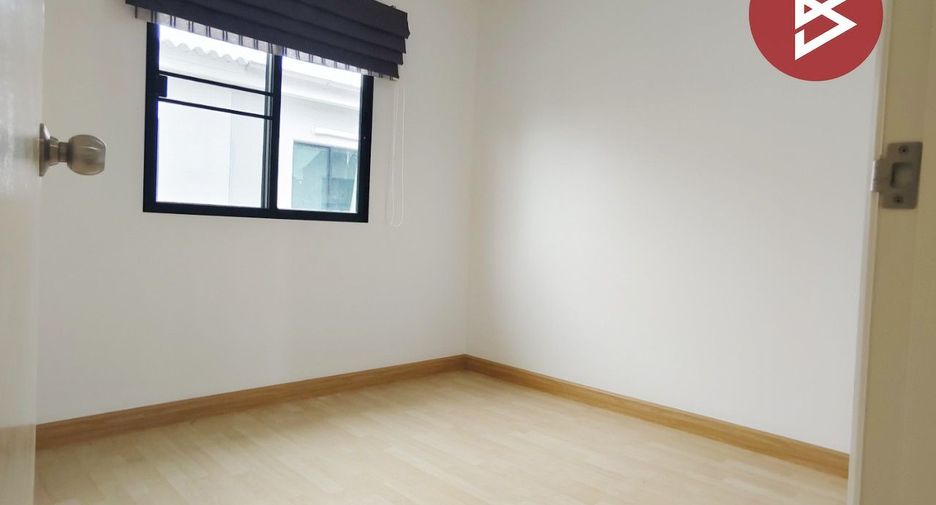 Reihenhaus zum Kauf mit 3 Zimmer in Prawet, Bangkok