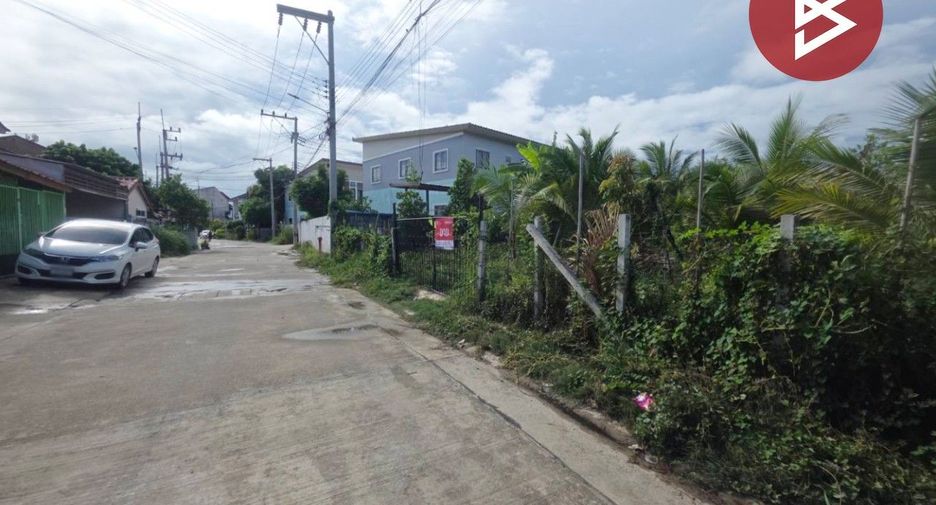 出售 土地 在 Nakhon Chai Si, Nakhon Pathom