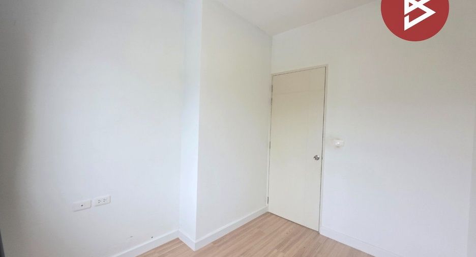 Reihenhaus zur Miete und zum Kauf mit 3 Zimmer in Mueang Samut Prakan, Samut Prakan