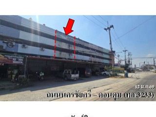 For sale 1 bed retail Space in Bang Len, Nakhon Pathom
