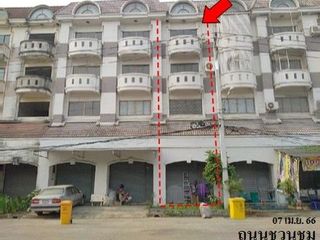 For sale 1 bed retail Space in Bang Len, Nakhon Pathom