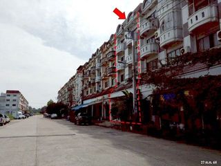 For sale 1 bed retail Space in Bang Len, Nakhon Pathom