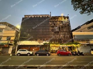 For sale 5 ベッドルーム retail Space in Phra Nakhon, Bangkok