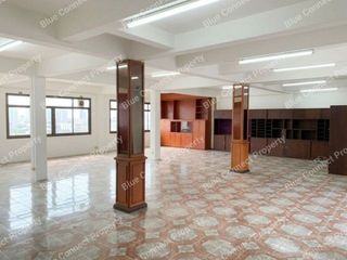 For sale 5 ベッドルーム retail Space in Phra Nakhon, Bangkok