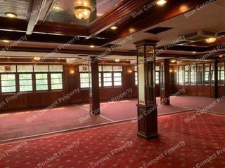 For sale 5 ベッドルーム retail Space in Phra Nakhon, Bangkok