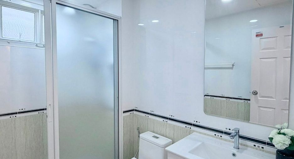 ขาย 4 ห้องนอน บ้านเดี่ยว ใน พัทยาตะวันออก, พัทยา