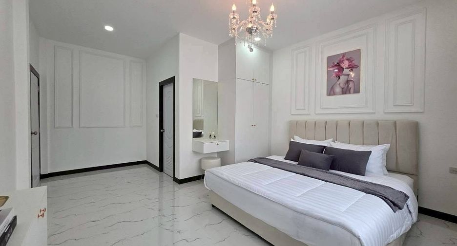 For sale 3 bedrooms house in East Pattaya, Pattaya