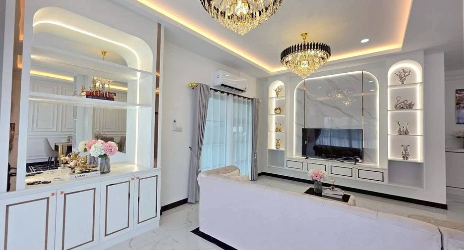 For sale 3 bedrooms house in East Pattaya, Pattaya