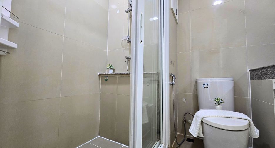 Wohnung zum Kauf mit 1 Zimmer in Huai Khwang, Bangkok