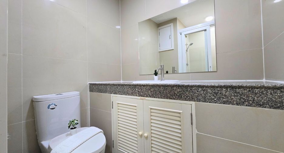Wohnung zum Kauf mit 1 Zimmer in Huai Khwang, Bangkok
