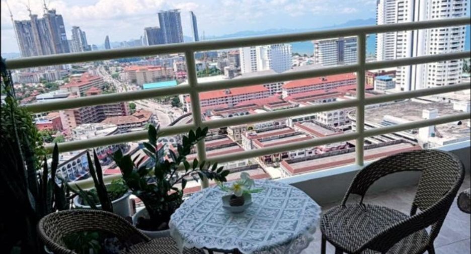 For rent studio condo in Pratumnak, Pattaya