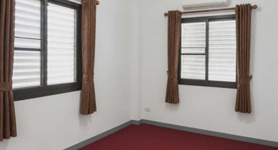 Reihenhaus zum Kauf mit 3 Zimmer in Mueang Ratchaburi, Ratchaburi