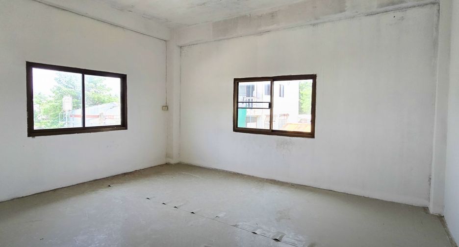 À vendre 4 chambres entrepôt à Chom Thong, Bangkok