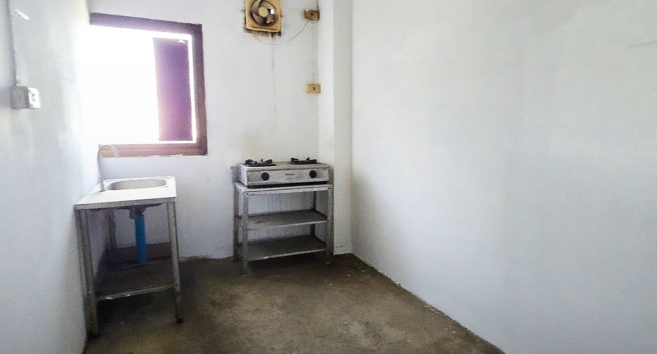 À vendre 4 chambres entrepôt à Chom Thong, Bangkok