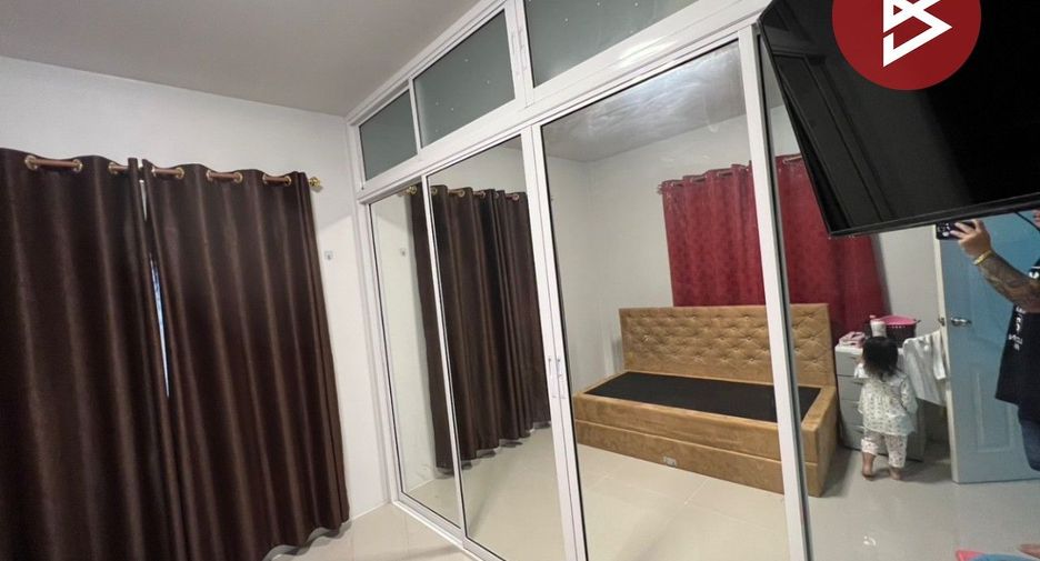 Haus zum Kauf mit 3 Zimmer in Mueang Nakhon Sawan, Nakhon Sawan